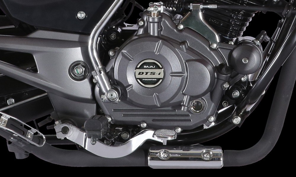 Black And Grey Color Bajaj Pulsar 150 Twin Disk Motorcycle Engine Details