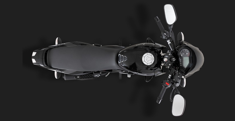 Pulsar 125 Sleek Body Deisgn