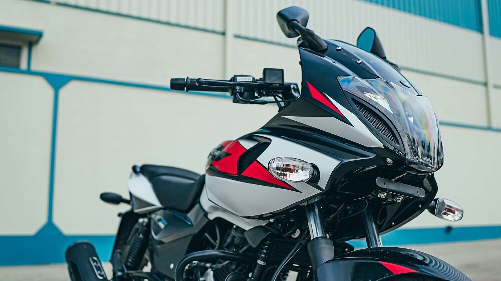 Pulsar 220 Price in Nepal