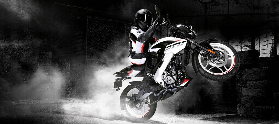 NS 200 Non ABS 2022 Edition in Nepal